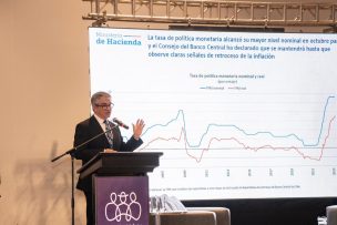 Seminario de la Cámara Nacional de Comercio contó con la presencia del ministro Marcel