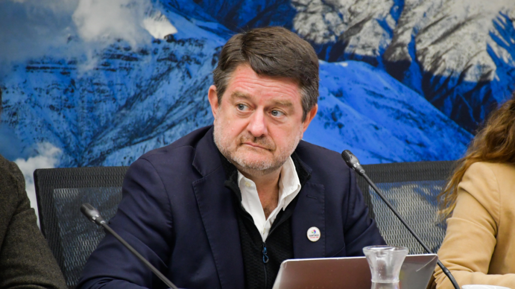 Gobernador Orrego aseguró que hay “condiciones para aplicar un estado de excepción” en la capital