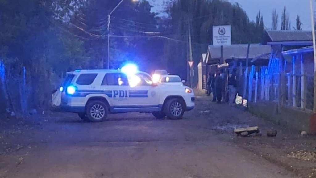 PDI detiene a dos sujetos que se dedicaban a marcar a sus víctimas a la salida de bancos en San Fernando