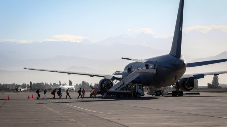 Avión de repatriación despegó  rumbo a Caracas: Diez migrantes no lograron abordar por contar con arraigo nacional