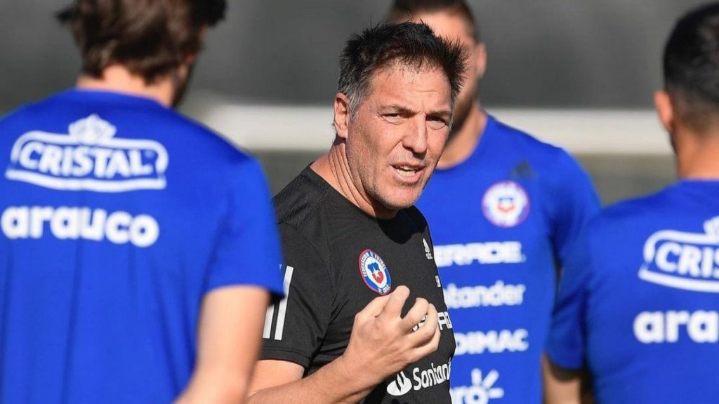 Eduardo Berizzo pondrá mano dura a la indisciplina: “El que la caga, fuera”
