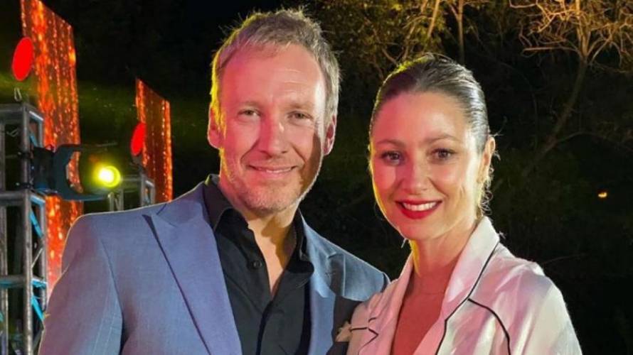 “Regia”: El coqueto comentario de Martín Cárcamo a foto de Ale Del Sante en medio de los rumores de un quiebre