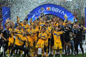 Igor Lichnovsky se coronó campeón tras gran remontada de Tigres ante Chivas