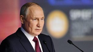 Putin decreta hasta 30 días de arresto a cualquiera que viole la ley marcial en territorio ucraniano ocupado