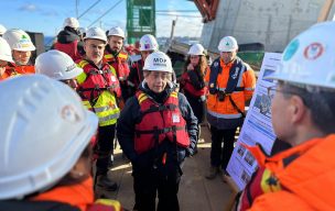 Ministra López realizó visita inspectiva a los trabajos de construcción del Puente Chacao