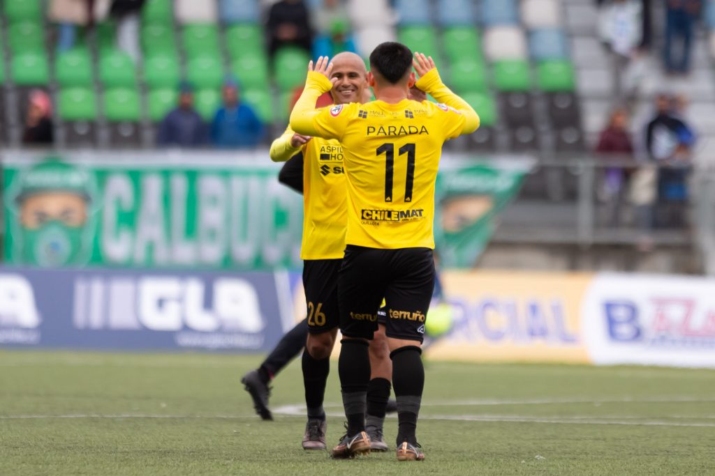 El 'venido del planeta gol' quiere aumentar su legado: Humberto Suazo renueva en San Luis a sus 43 años para la temporada 2025