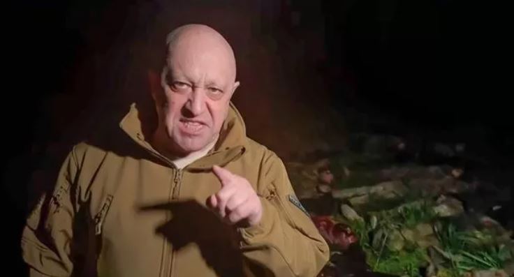 Líder de Wagner responde a Putin que no son traidores, sino “patriotas”, tras ser acusado de incitar una “rebelión armada”