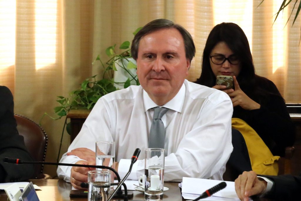 Diputado Moreira (UDI) critica a Araos: “El país ha sido testigo de la inoperancia de un amigo directo del Presidente Boric”