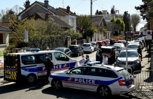 Sujeto apuñala a cuatro niños y a un adulto en un parque de Francia