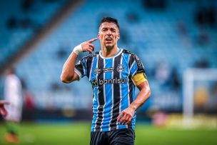 De un supuesto retiro a marcar con Gremio: la paradójica semana de Luis Suárez