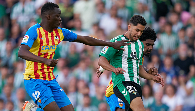 Con Bravo como titular: Betis cierra la temporada con empate ante Valencia