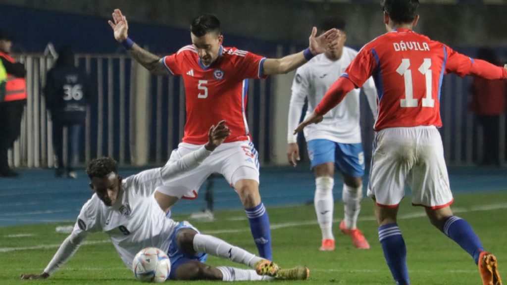 Zaldivia desmiente pelea con Berizzo: “Creo que lo averiguaron y saben que todo es mentira”