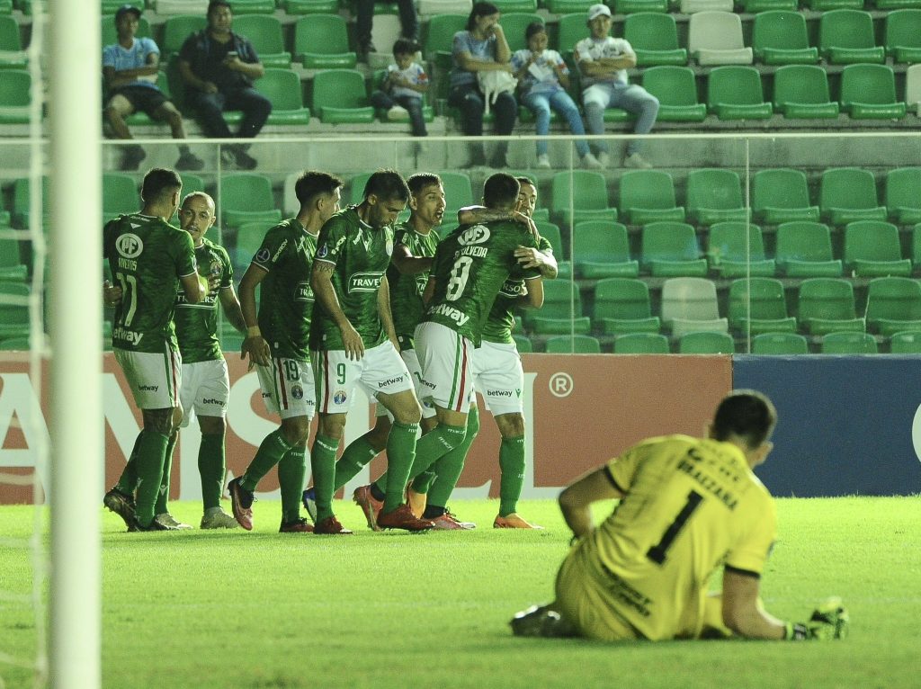 Con un golazo Audax Italiano clasifica a siguiente fase de Copa Sudamericana