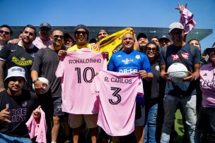 Ronaldinho y Roberto Carlos protagonizarán un partido de leyendas en Orlando