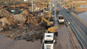 Retiraron 700 toneladas de basura en la Ruta 68: Mañana se evaluará la apertura del tránsito a Valparaíso