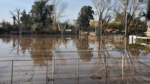 Sistema frontal: Colegios que funcionan como albergues deberán adelantar las vacaciones de invierno