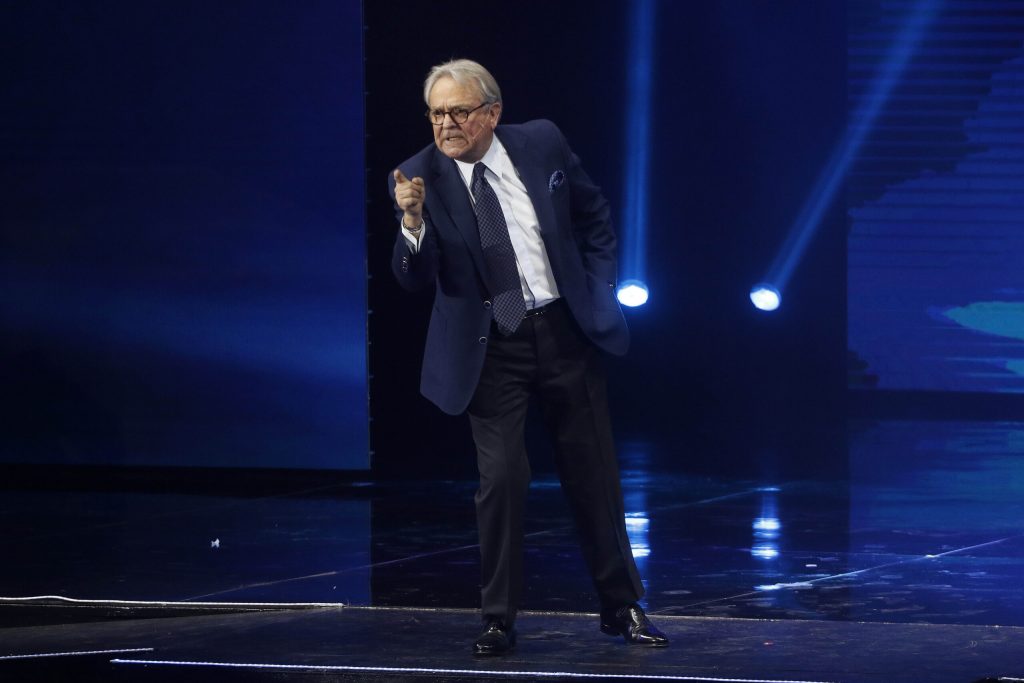 Coco Legrand busca poner fin a su carrera con “70 o no sé tonto”