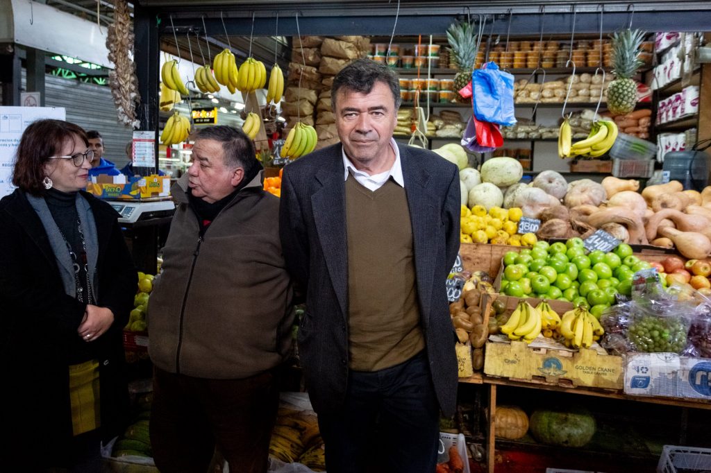 Ministro de Agricultura destaca caídas de precios del huevo, el limón y la palta