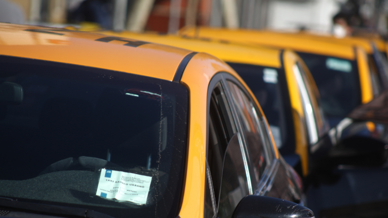 Así operaba el taxista que drogaba a sus pasajeros para robarles dinero en Providencia