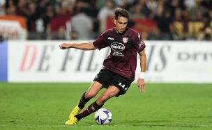 Prensa italiana asegura que Diego Valencia dejará la Salernitana