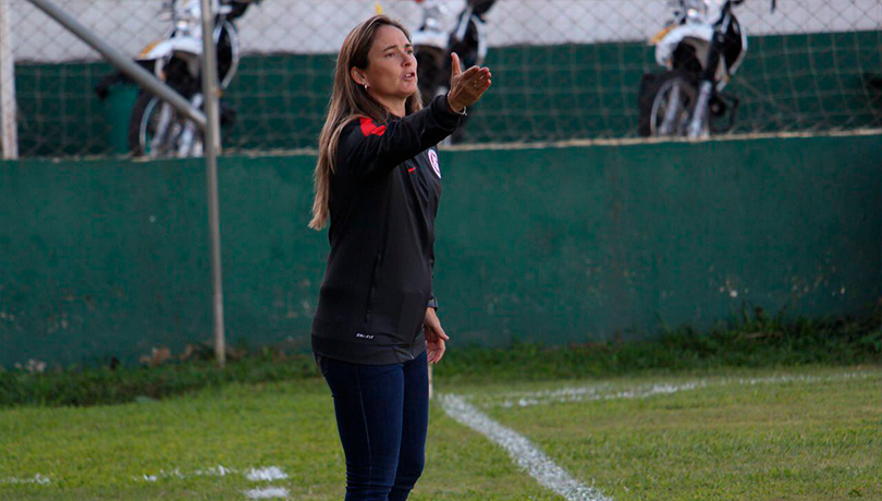 DT de lujo: Colo-Colo femino anuncia la llegada de Tatiele Silveira