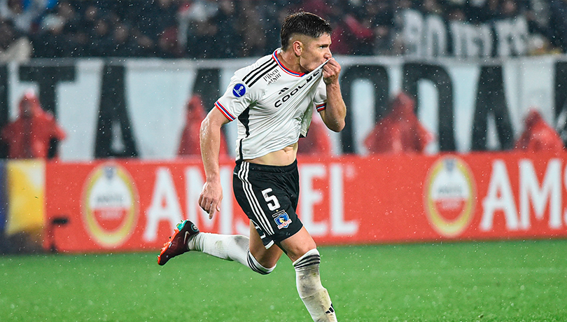 Leonardo Gil tras el triunfo de Colo-Colo: “Venimos evolucionando mucho”