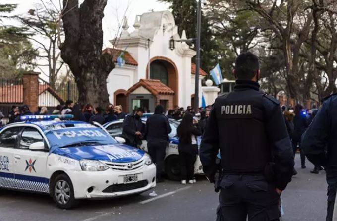 Argentina: Policía desbarata un motín de una treintena de detenidos en una comisaría de Buenos Aires