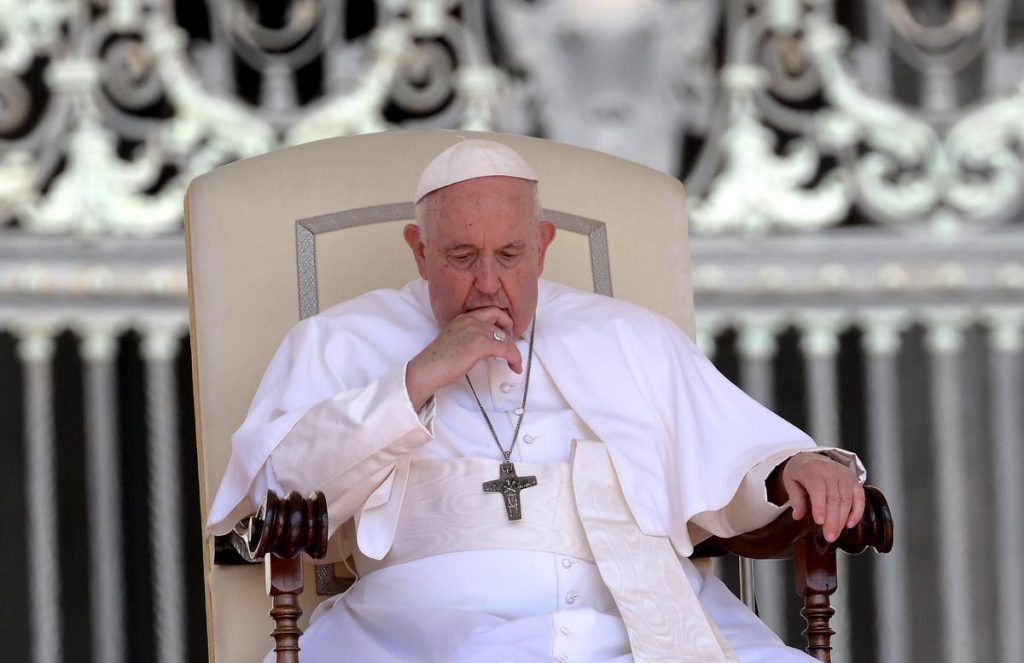 Papa Francisco expresó su “dolor y vergüenza” por los migrantes muertos en el Mediterráneo