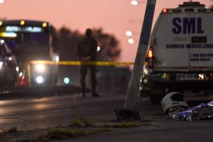 Motorista murió tras colisionar contra retroexcavadora en autopista Vespucio  Norte