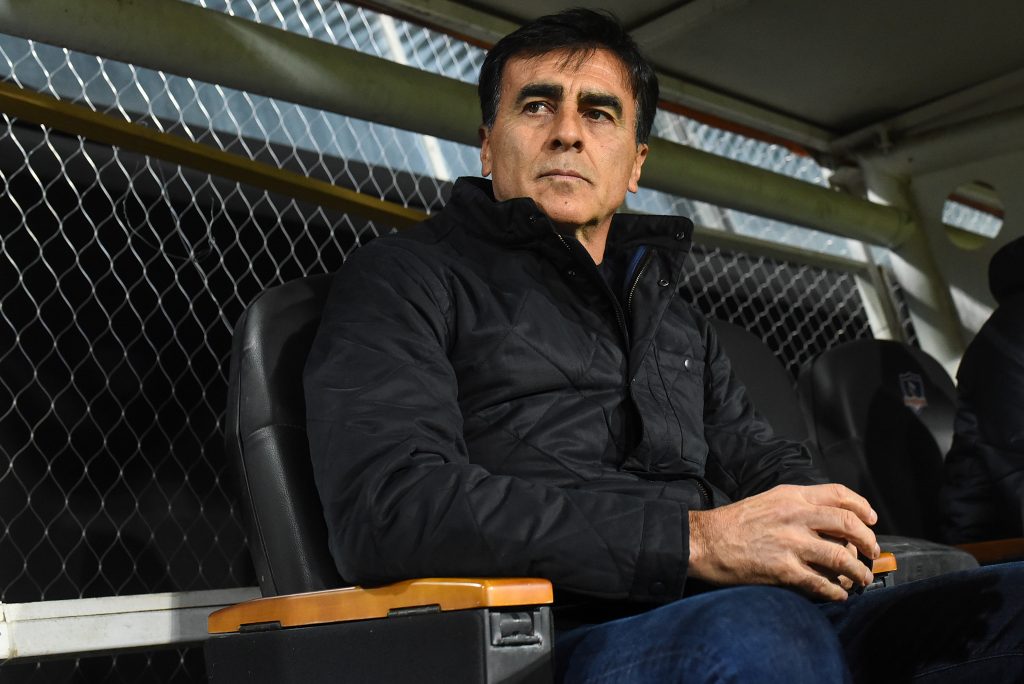 Gustavo Quinteros: “Con Lezcano tengo buena relación, los que juegan me quieren un poco más”