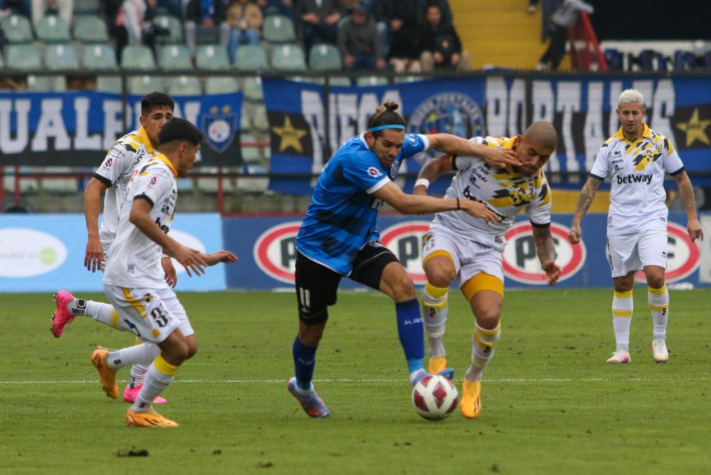 Huachipato y Coquimbo reparten puntos en vibrante encuentro