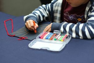 Cursos gratuitos UC: revisa cómo ser parte de los talleres de ciencia y tecnología
