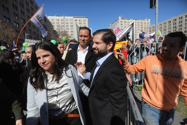 Orellana por Boric que salió a protesta: “Cuando a uno lo van a visitar a la casa puede salir a recibir”