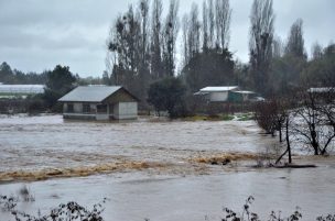 Nuevo balance de Senapred: Cuatro fallecidos, 24 mil damnificados y 42 mil aislados