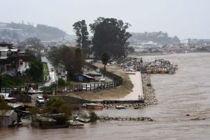 Balance por sistema frontal: Más de 33 mil aislados y 1.276 damnificados tras intensas lluvias