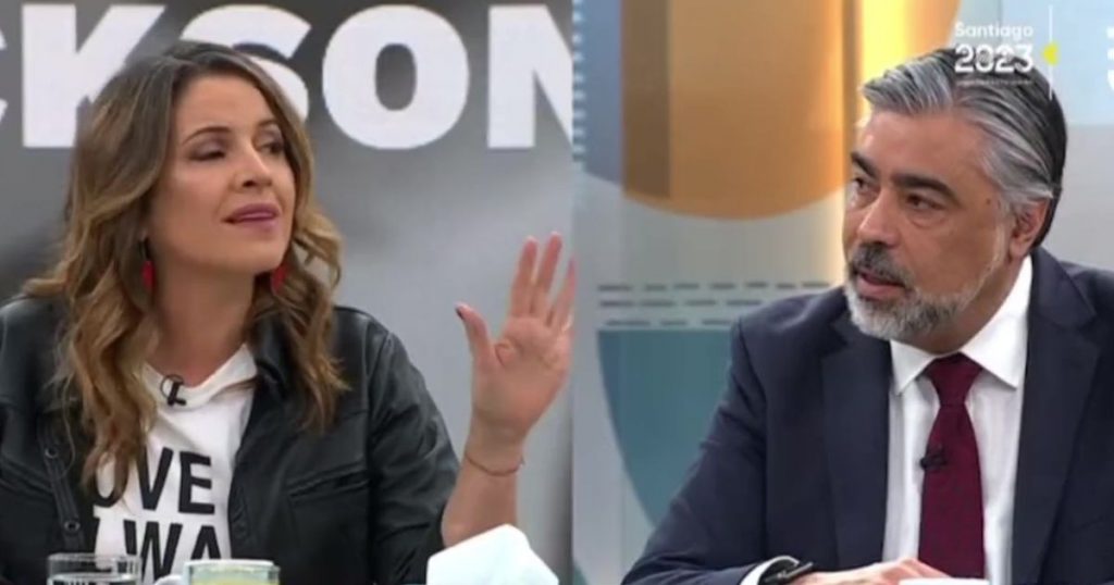 Monserrat Álvarez protagonizó tenso round en vivo con exdiputado UDI: “Yo soy la conductora y voy a…”