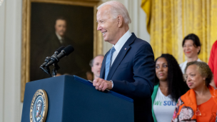 Joe Biden aplaude a Brasil por su liderazgo mundial en materia climática