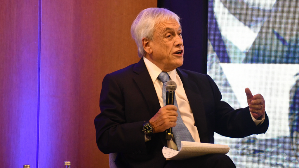 Piñera insiste: “Necesitamos una nueva gran alianza de centroderecha para sacar a nuestro país del pantano en que estamos”
