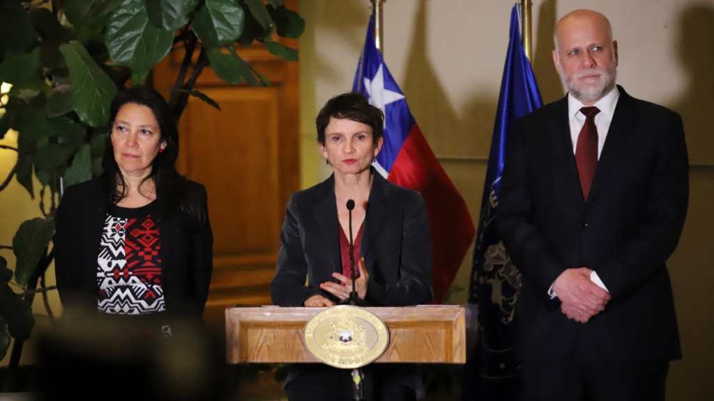 Ley de usurpaciones: Ministra Tohá anuncia veto presidencial por “legítima defensa privilegiada”