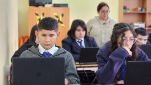 Encuentro inédito en Chile capacitará a docentes de todo el país en Inteligencia Artificial