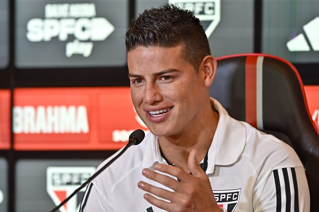 James Rodríguez defiende su trayectoria: “Jugué en grandes clubes, creo que lo hice muy bien”