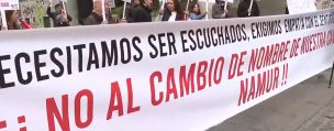 Vecinos protestan por la propuesta de cambio de nombre de calles en Santiago