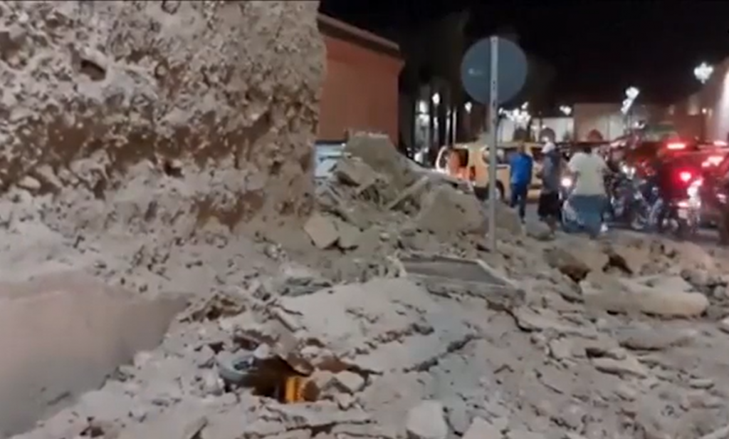 Marruecos: aumentan a más de 1.300 los fallecidos por fuerte terremoto