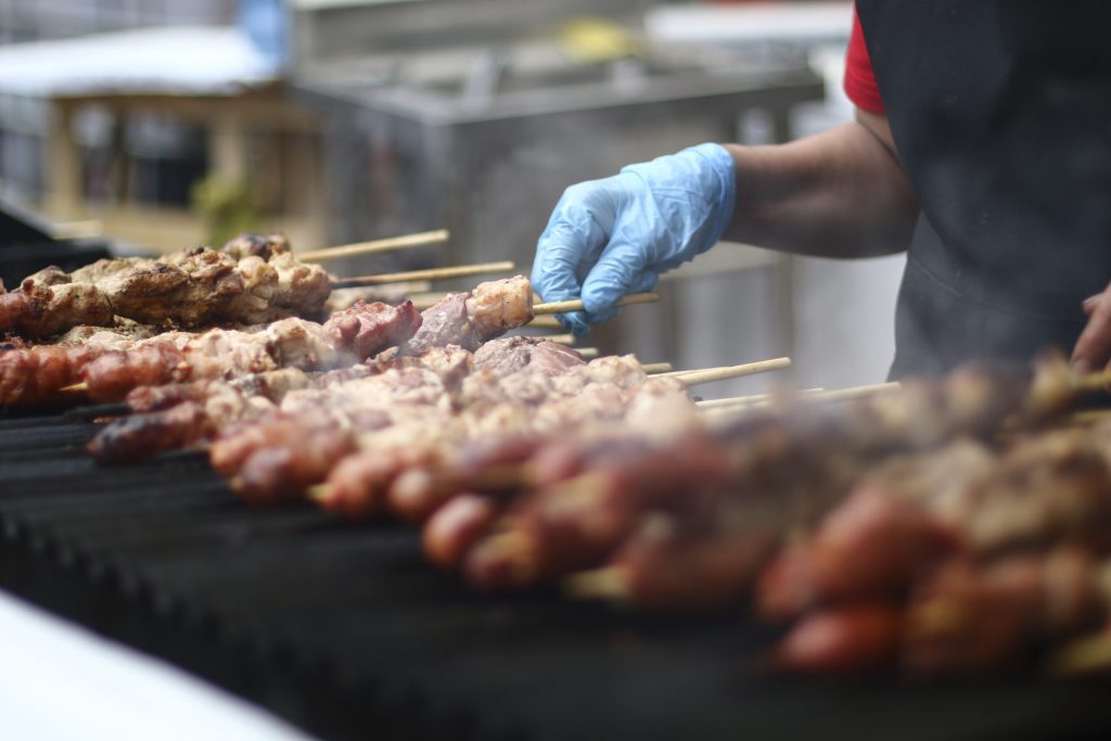 Nutricionista entrega seis consejos para retomar una alimentación saludable tras Fiestas Patrias