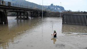 Declaran Alerta Roja en Curacautín por amenaza de desborde del río Cautín