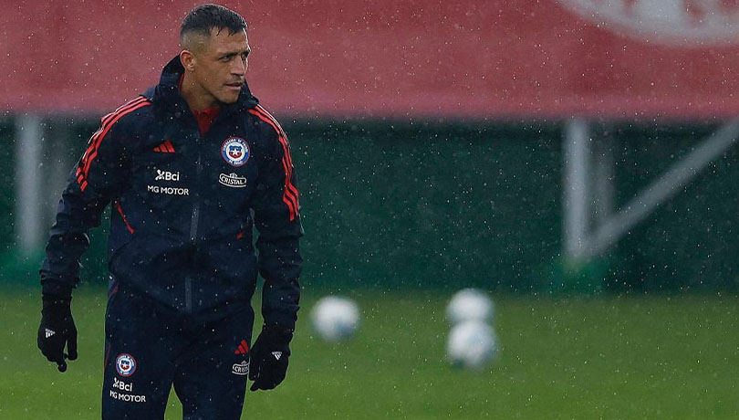 La reacción de Alexis Sánchez tras quedar fuera del duelo ante Uruguay