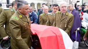 General Yáñez anuncia ascenso póstumo para los dos carabineros fallecidos durante un operativo en Calle Larga