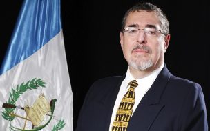 Presidente electo de Guatemala acusa intento de golpe de Estado