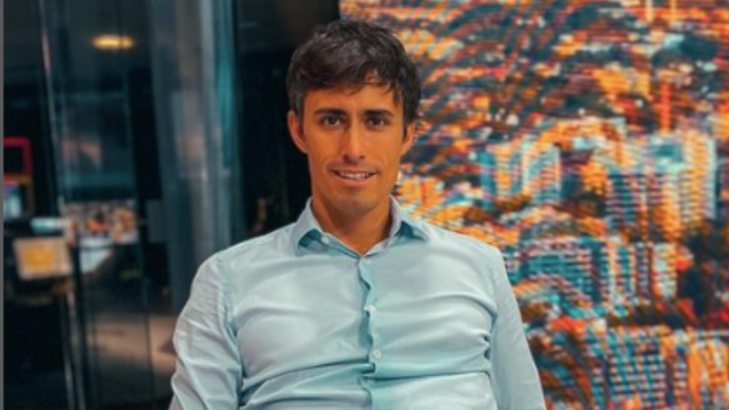 Karina Álvarez sorprendió a Roberto Cox con llamativa pregunta sobre su situación amorosa