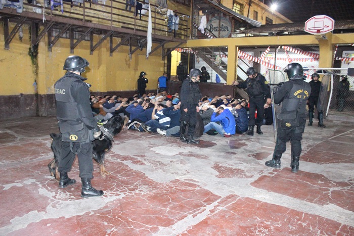 Gendarmería incautó más de un centenar de armas blancas previo a Fiestas Patrias